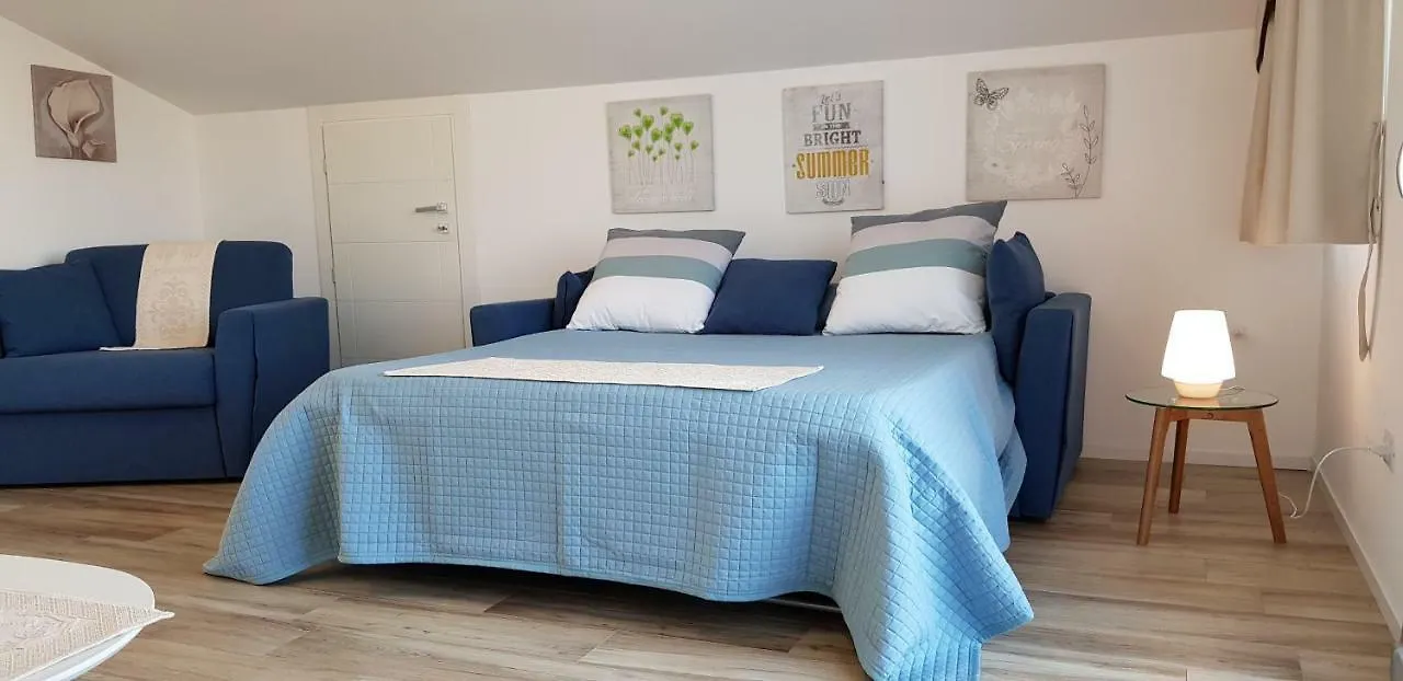 Attico Maris 104 A Due Passi Dalla Spiaggia Free Wi Fi Alghero Dom wakacyjny